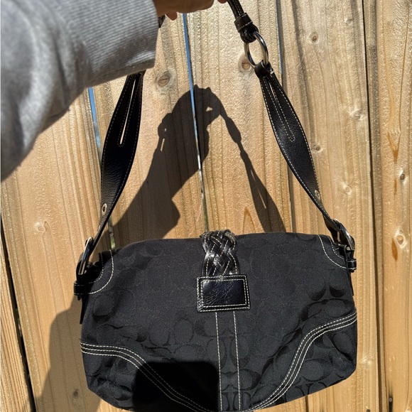 PENDING Black Coach vintage braided soho bag - Picture 2 of 7